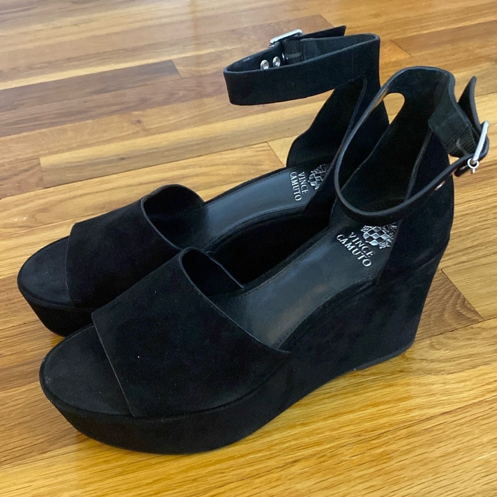 Vince Camuto Black Wedge Sandals